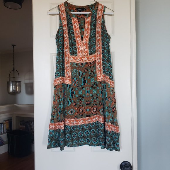 Tolani 100 % silk top...Anthropologie size XS - Picture 1 of 2